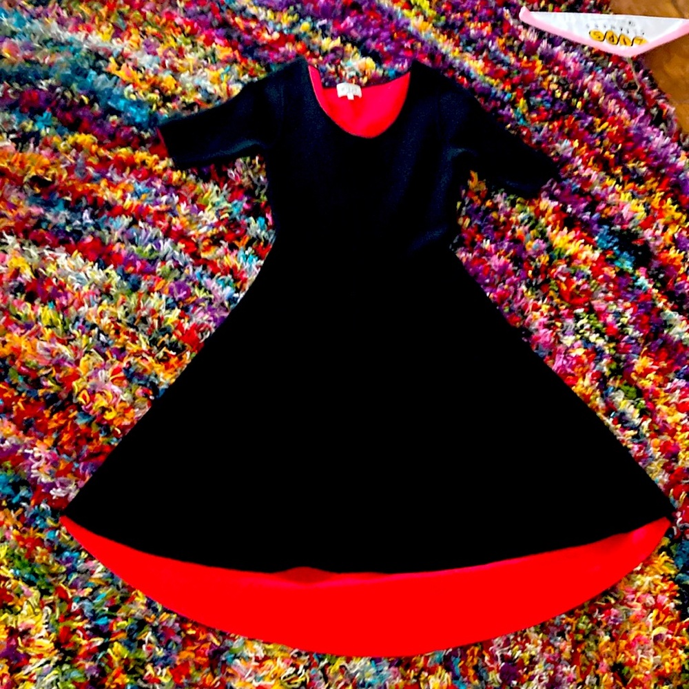 High end Milly dress size small. Super comfortable.
